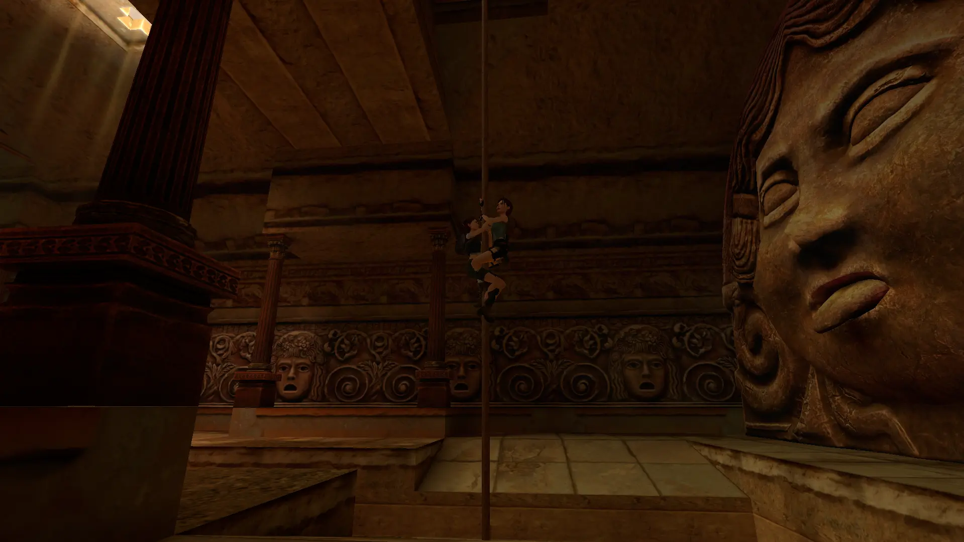 Rope climb at Cleopatra's Palaces TR4 Multiplayer