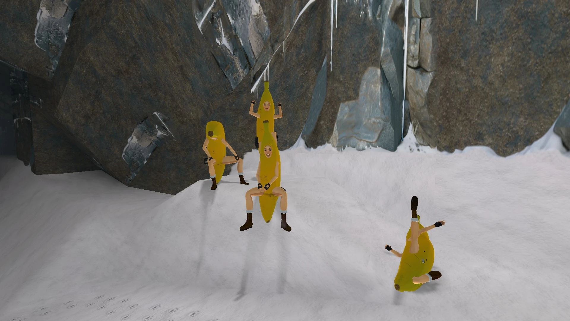 Banana costume squad in Antarctica TR3 Multiplayer